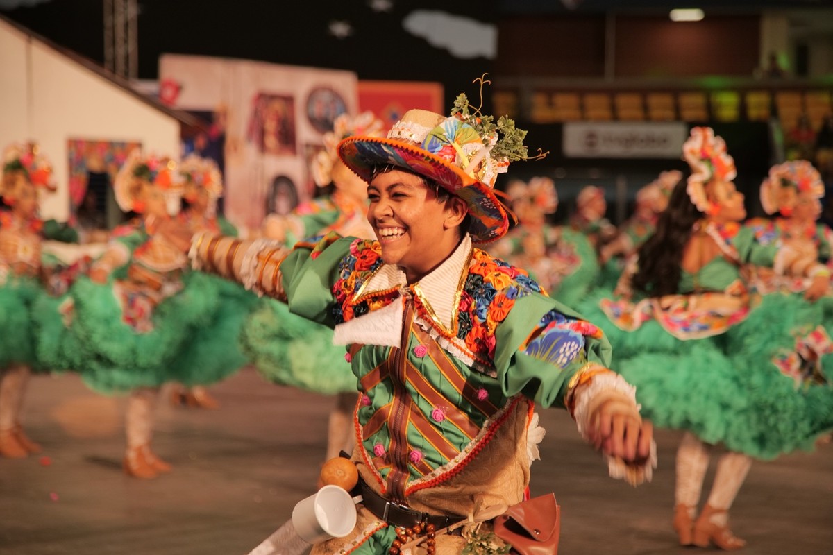 Assista ao Festival de Quadrilhas Juninas da TV Globo