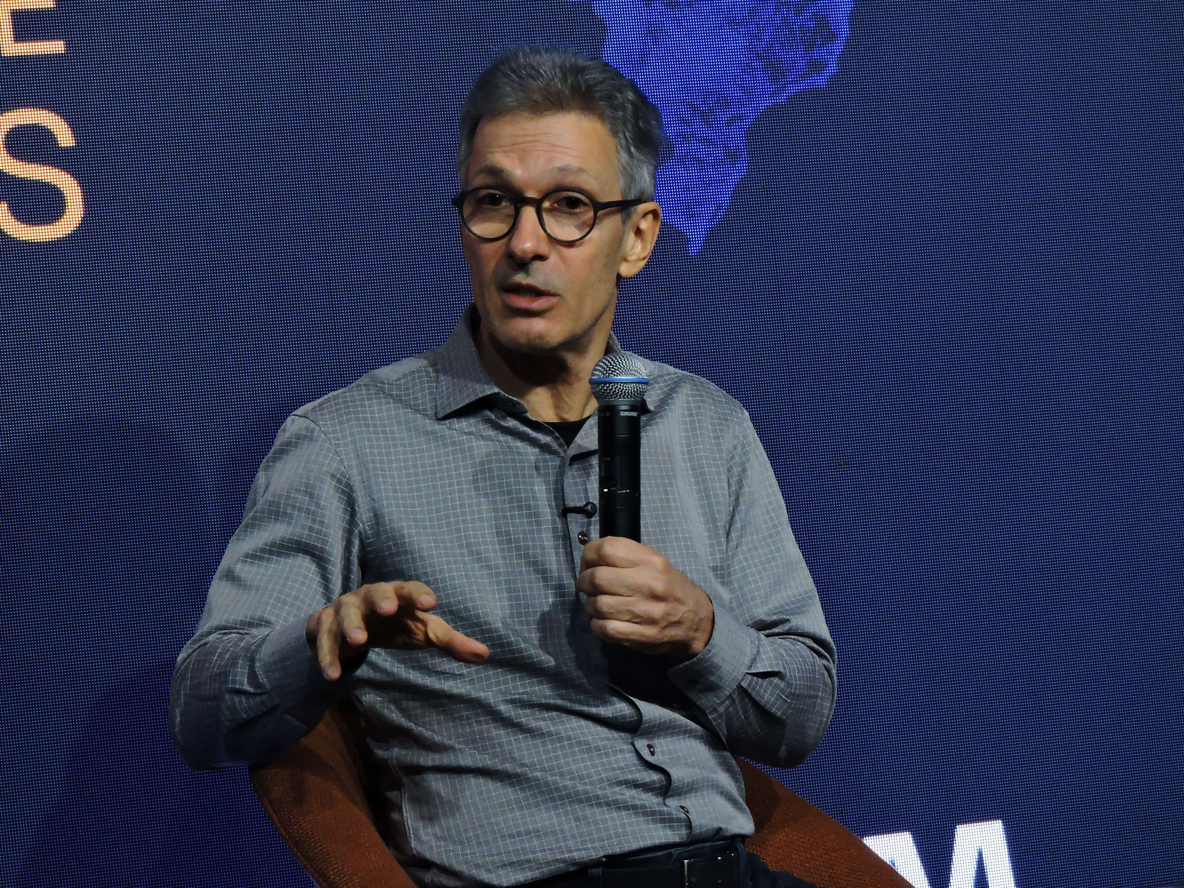 Zema defende modelo de El Salvador com 'encarceramento em massa' contra o crime