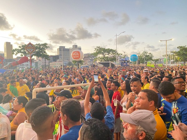 Uma torcida especial pela Itália em Recife - Jornal O Globo