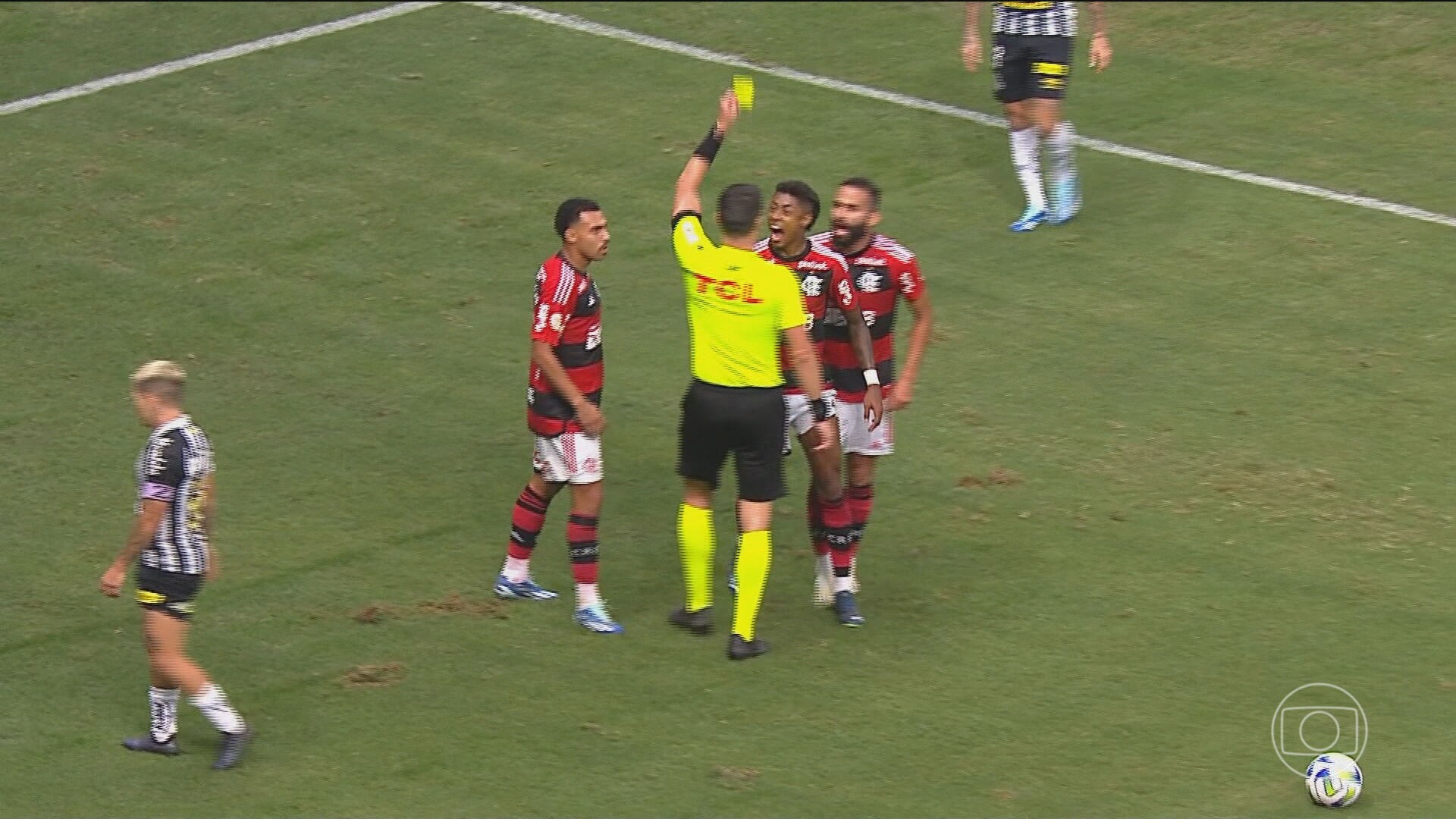 Superior Tribunal de Justiça Desportiva condena atacante Bruno Henrique, do Flamengo, por manipular jogo em 2023