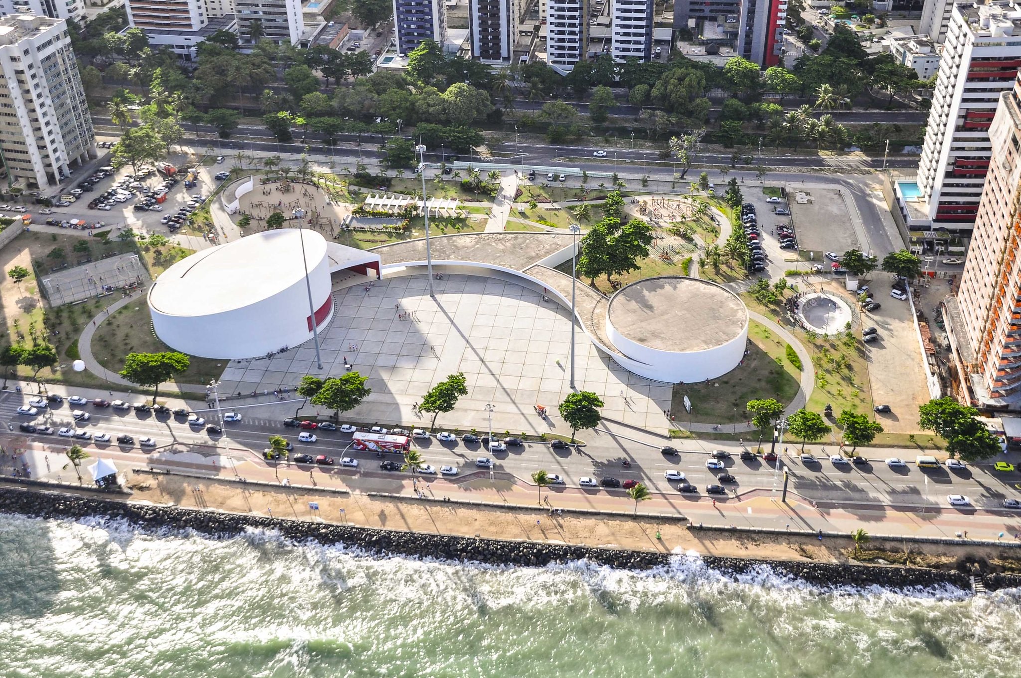 Consórcio vence leilão e vai gerir quatro parques públicos do Recife por 30 anos