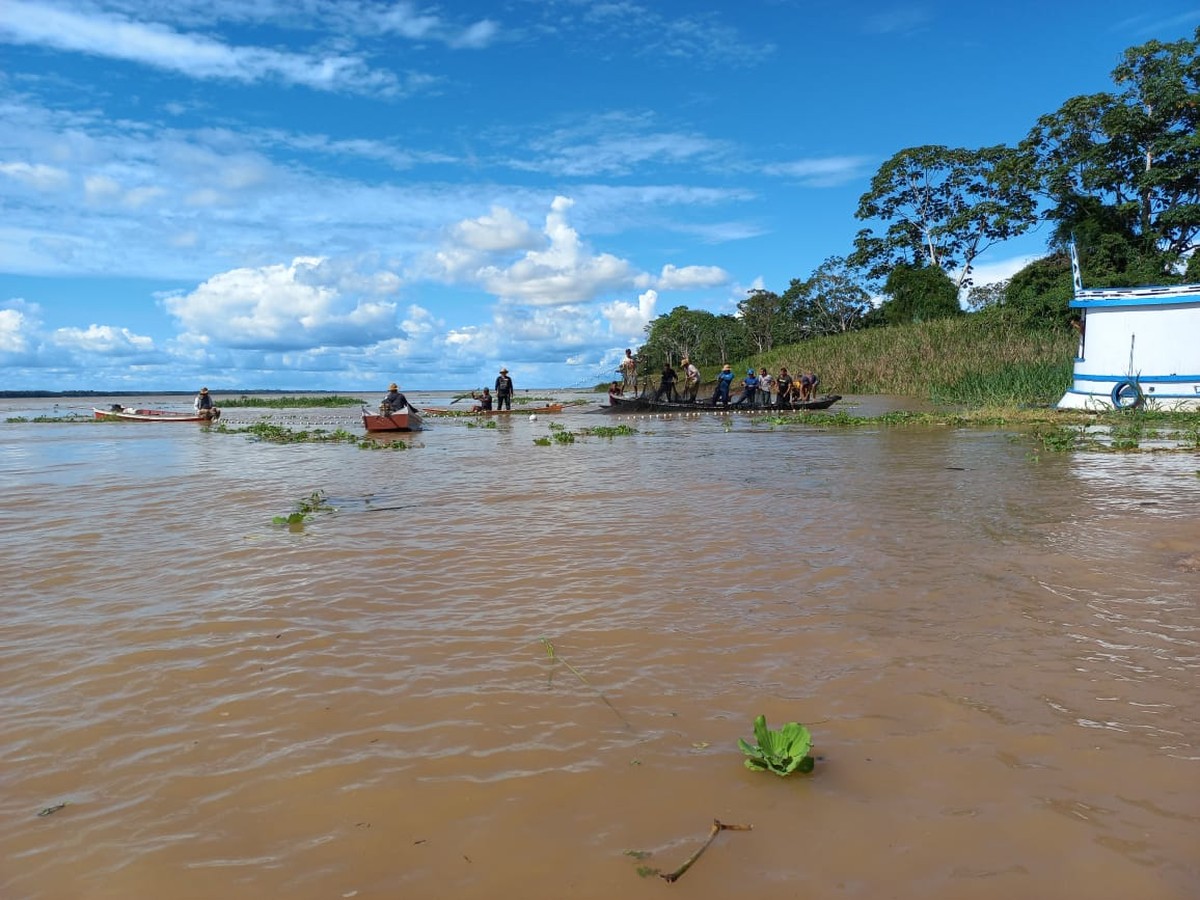 Corpo De Adolescente Que Desapareceu Em Naufrágio No Rio Solimões é Encontrado No Am Amazonas G1 