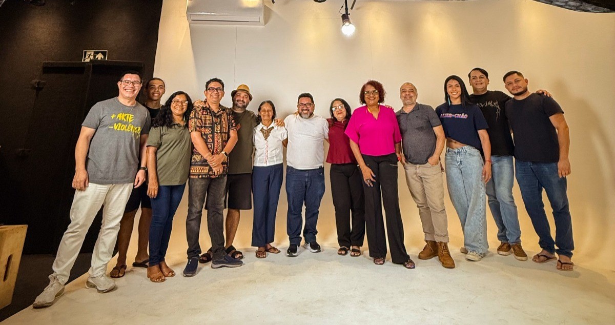 Vídeo reúne 17 artistas e marca lançamento da campanha #VáAoTeatro em Santarém