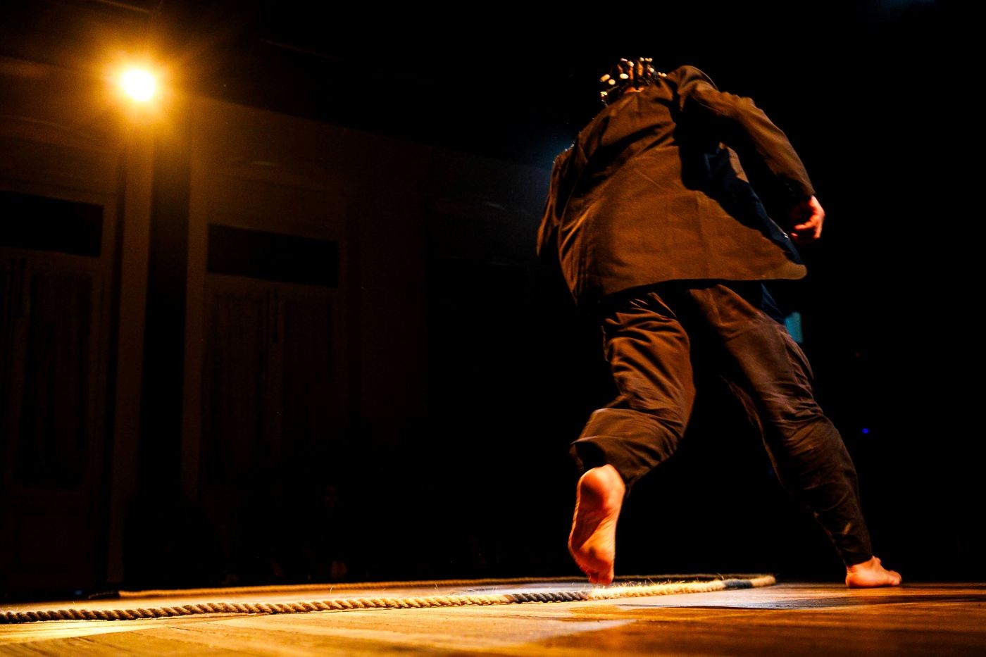 Fringe recebe mostra de dança com artistas negros