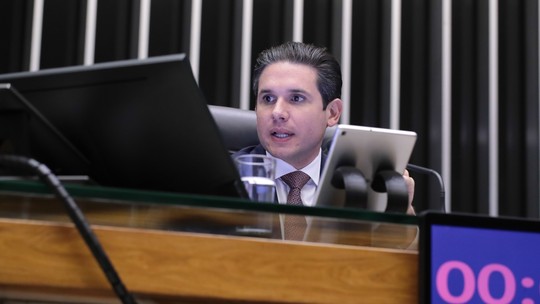 Urgência da anistia é estratégia para reduzir penas de Bolsonaro  - 