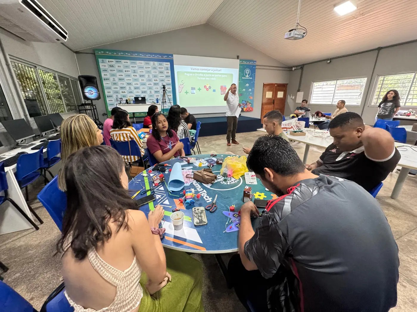 Verão Maker leva robótica a municípios do Amapá