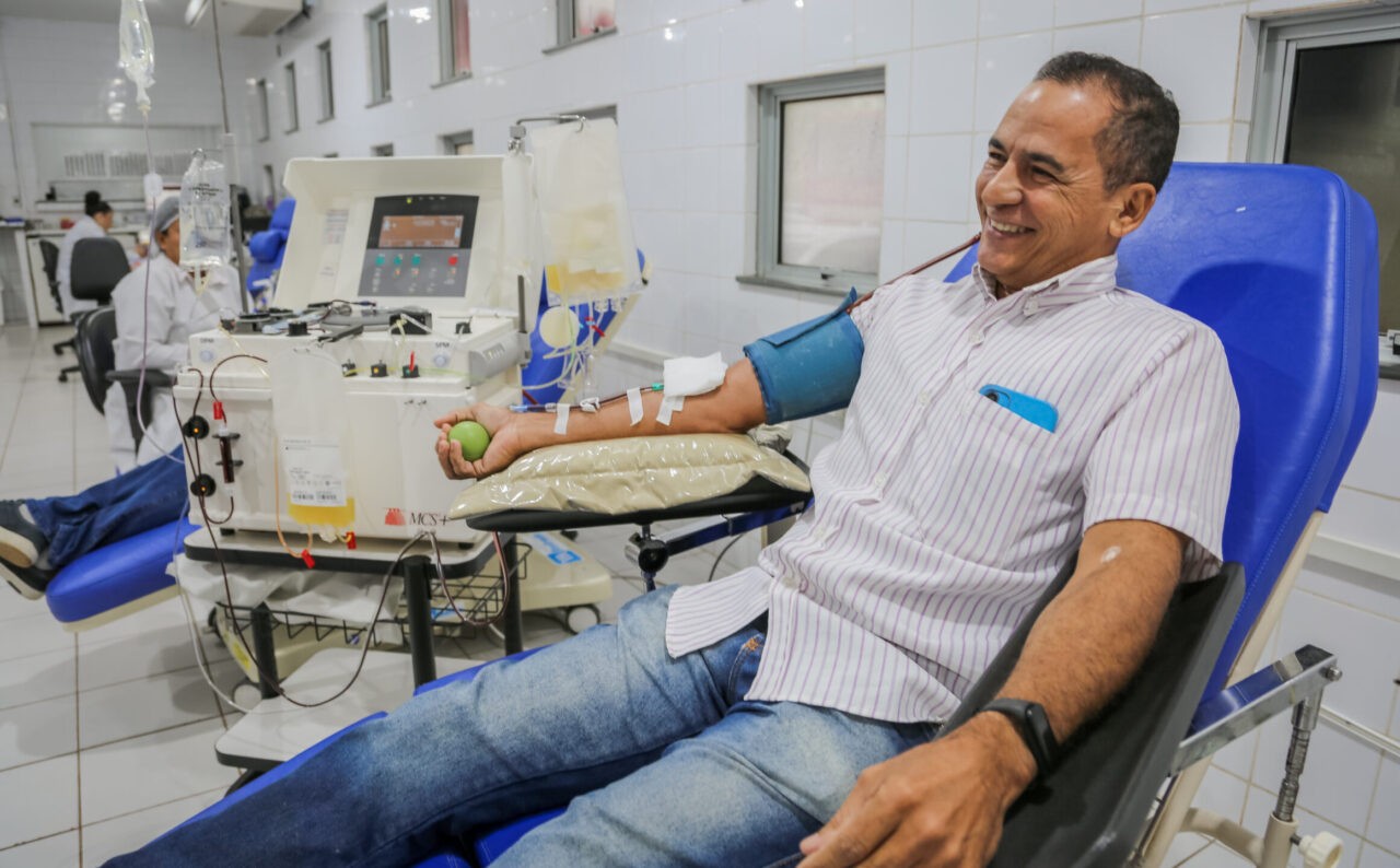 Servidor público já fez mais de 100 doações de sangue e se torna recordista em RO