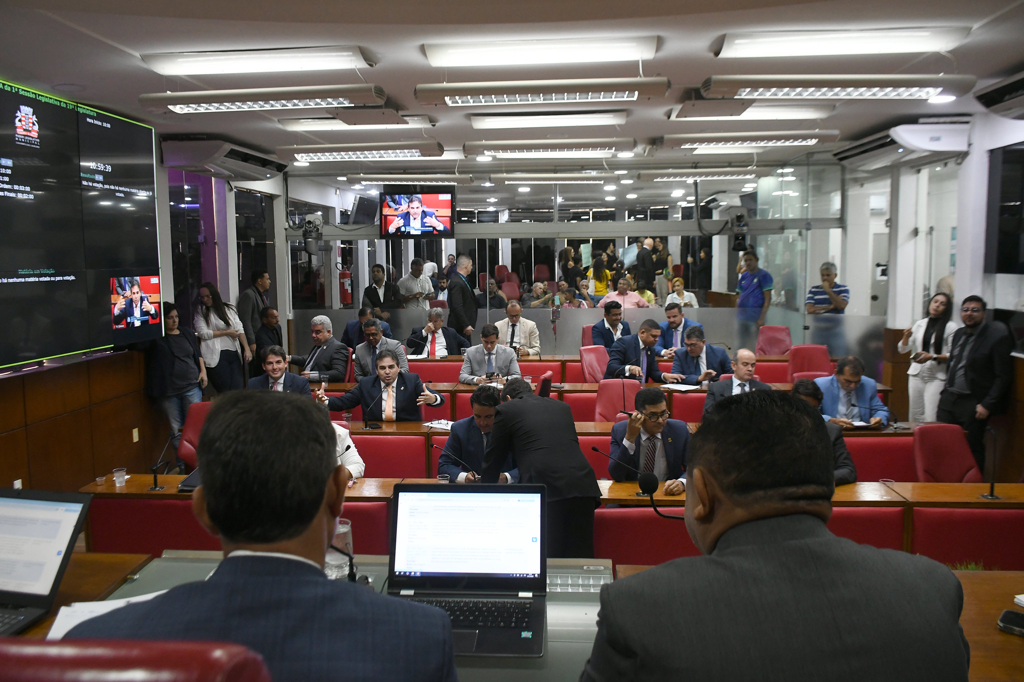 Vereadores de João Pessoa aprovam LOA de R$ 5,45 bilhões para 2026; orçamento aumenta 11%