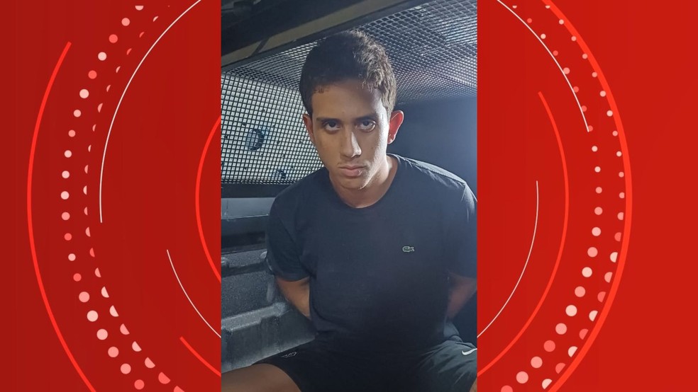 Iury Petter Leite dos Santos foi preso por roubar farmácias na Grande Vitória. Espírito Santo — Foto: Divulgação/PMES