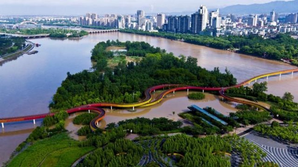 O rio Wujiang em Zhejiang, a Província natal de Yu, foi recentemente remodelado. — Foto: Turenscape