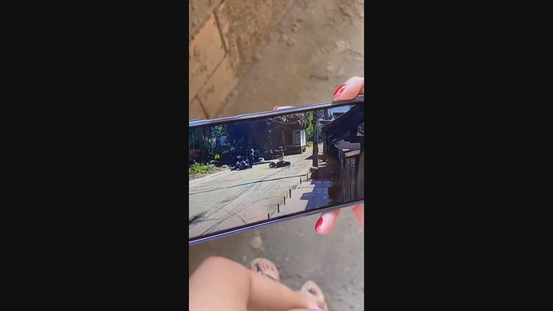 Passageiro de moto por aplicativo é morto a tiros em Duque d