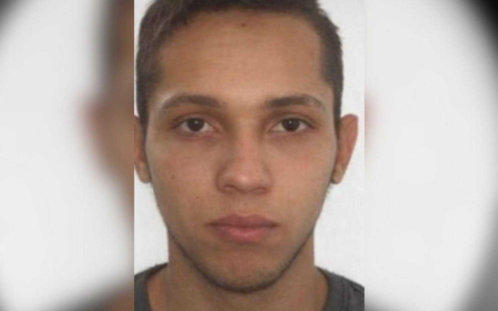 Motociclista morre após perder controle e bater contra caminhão, em Anápolis 