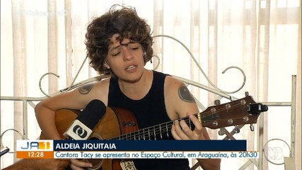 Cantora Tacy se apresenta no Espaço Cultura na Aldeia Jiquitaia, em Araguaína