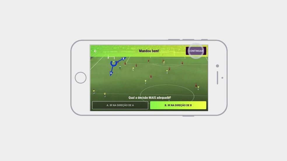 Notícias da partida de futebol na tela do smartphone isoladas