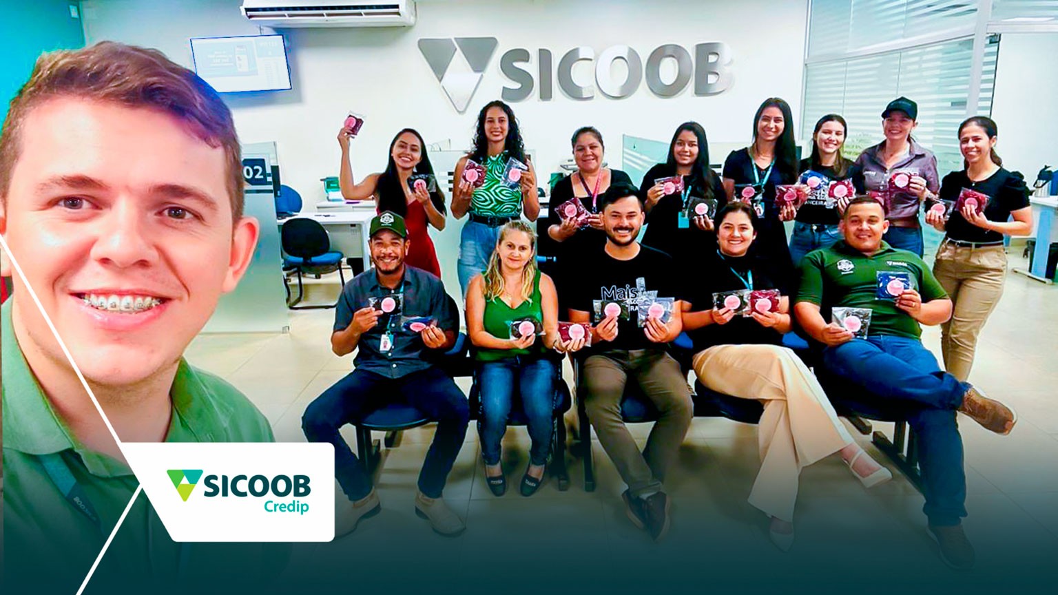 Colaboradores da Sicoob Credip entregam mais de 100 toucas a mulheres com câncer