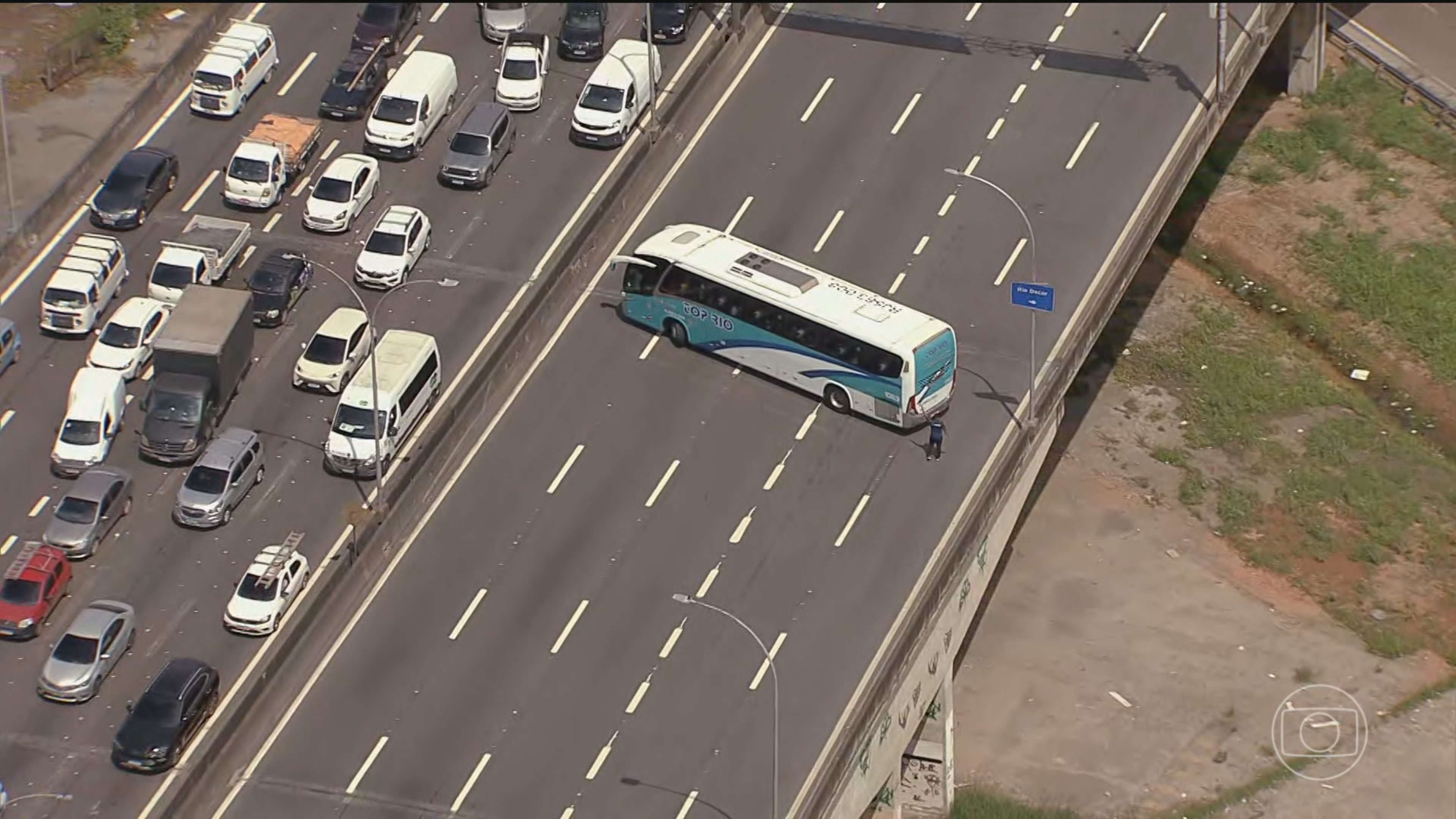 Operação contra tráfico de drogas deixa 3 mortos e 13 feridos na Zona Norte do Rio