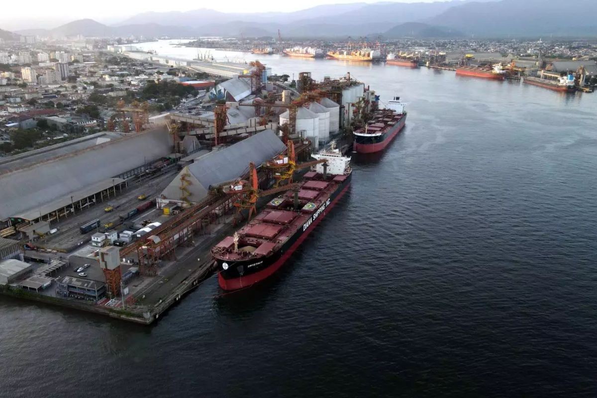 Porto de Santos registra melhor janeiro da história com recorde na movimentação de cargas