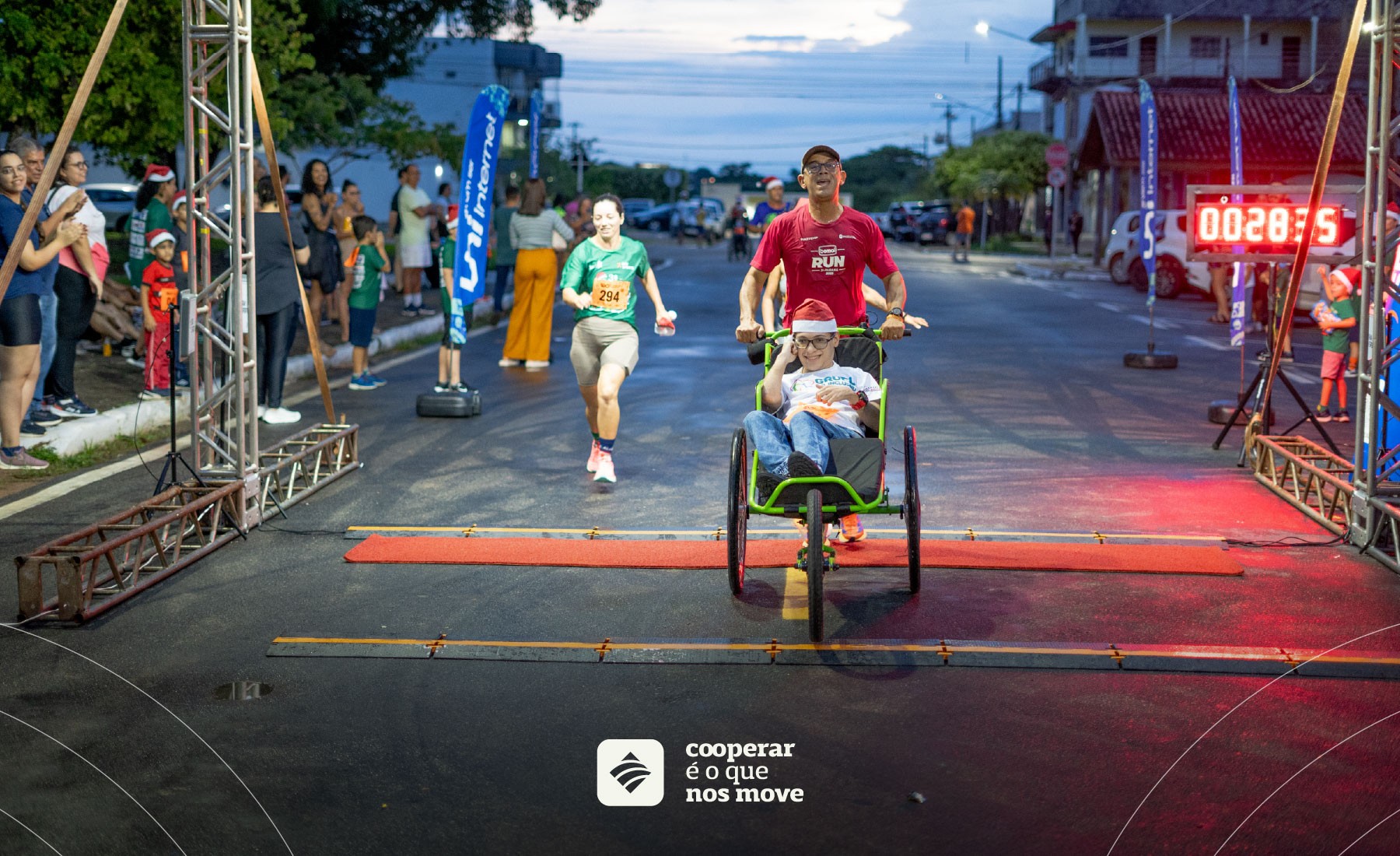 3ª Corrida Natalina Inclusiva reúne comunidade e celebra o cuidado, em Ji-Paraná