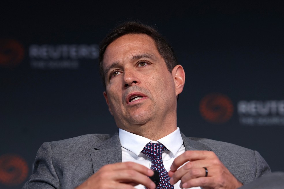 Ex-presidente do Banco Central, Roberto Campos Neto já vinculou a alta taxa de juros no país ao nível de endividamento — Foto: Reuters/Brendan McDermid