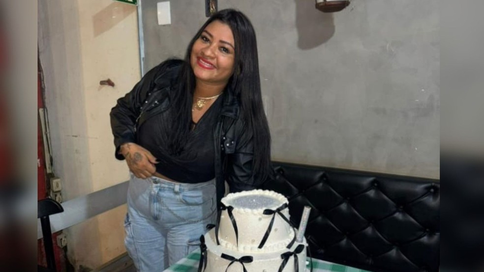 Krisley Poliana, de 36 anos, morreu após passar por cirurgias estéticas na Bolívia — Foto: Arquivo pessoal