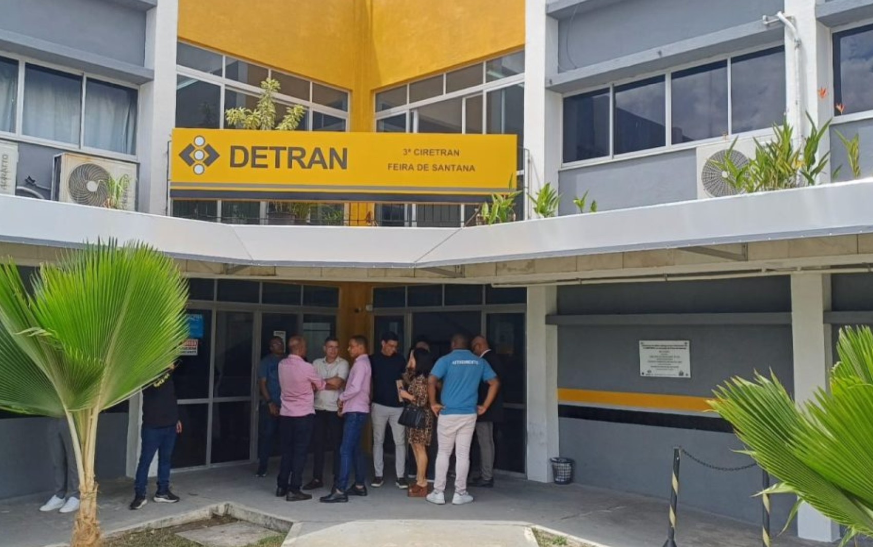 Órgão de trânsito passa a emitir Carteira de Identidade Nacional em Feira de Santana; saiba como solicitar