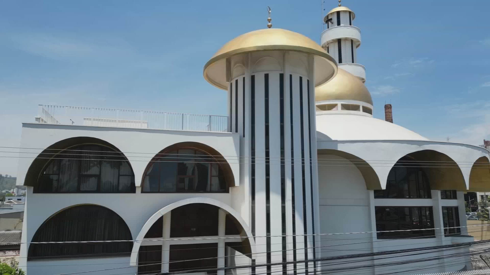 Mesquita em Jundiaí abre as portas para visitantes de diferentes religiões