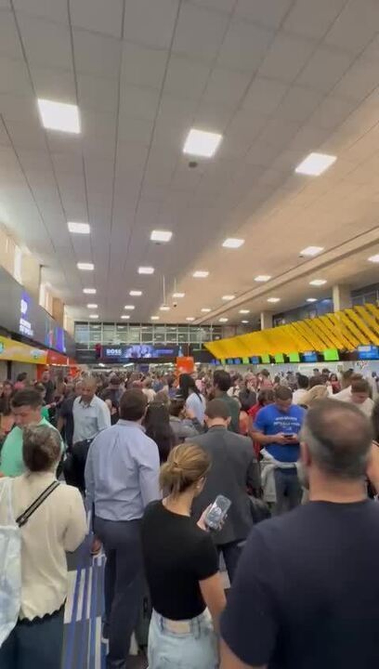Mau tempo em SP cancela 11 voos e atrasa outros 8 com partida ou chegada no Aeroporto de Brasília