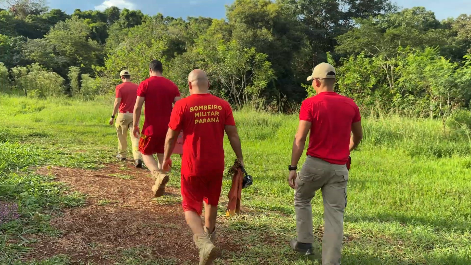 Guarda encontra corpo de adulto enquanto buscava por adolescente desaparecido e polícia abre investigação no Paraná