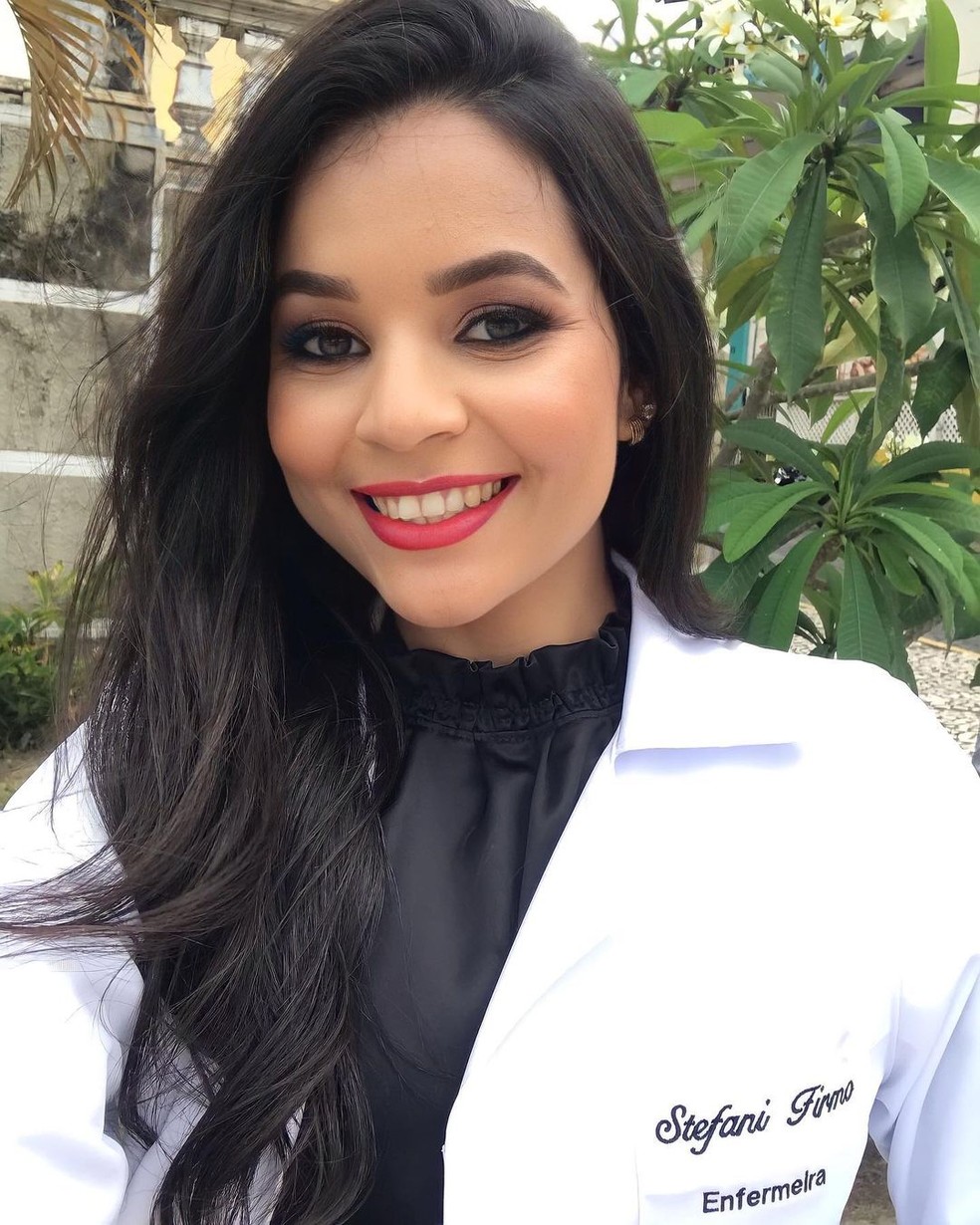 Estudante de enfermagem Stefani Firmo, de 23 anos, viajava de Recife (PE) para a capital baiana no momento do crime. — Foto: Reprodução/Redes Sociais