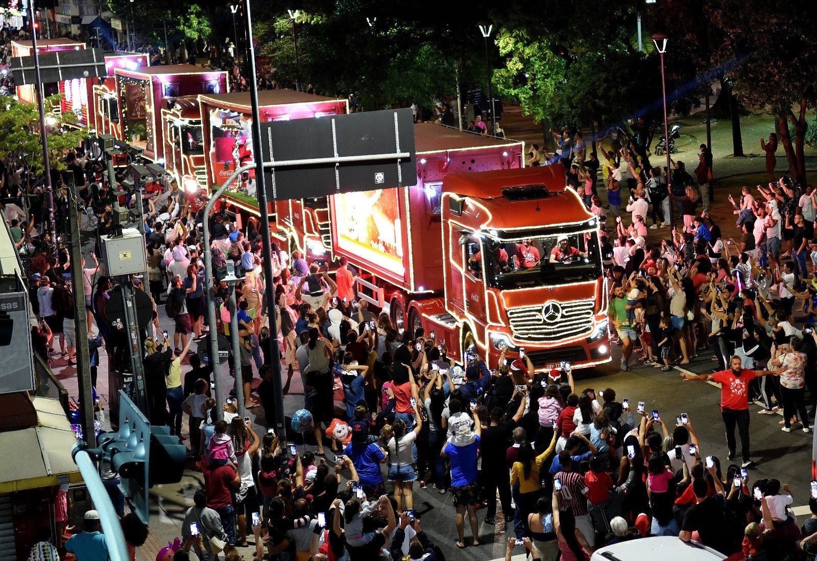 Caravana de Natal percorre ruas de Campinas nesta quarta; confira trajeto