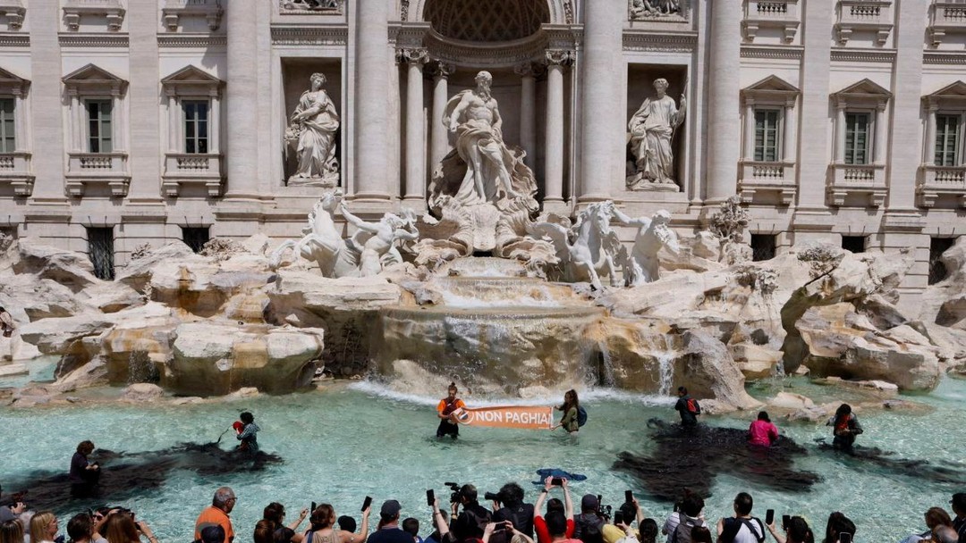 Itália aprova lei contra 'ecovândalos' e aumenta multa por danificar patrimônio artístico e cultural 