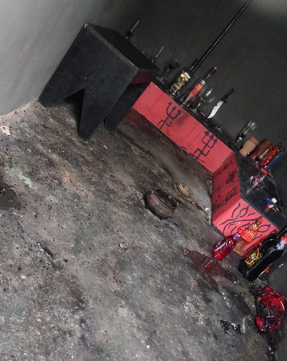 Mulher morre após incêndio durante ritual de Umbanda em Pompeia — Foto: Rodrigo Viudes/Marília Notícia