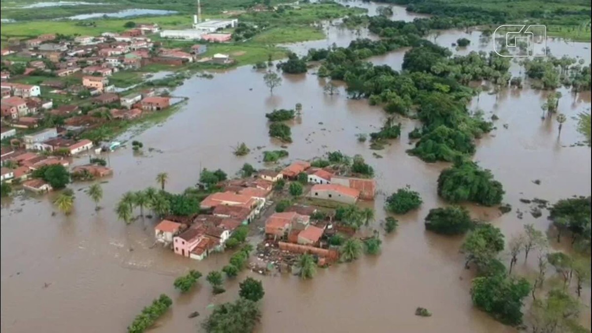 Chuva Deixa Fam Lias Desabrigadas Em Hidrol Ndia No Cear Cear G