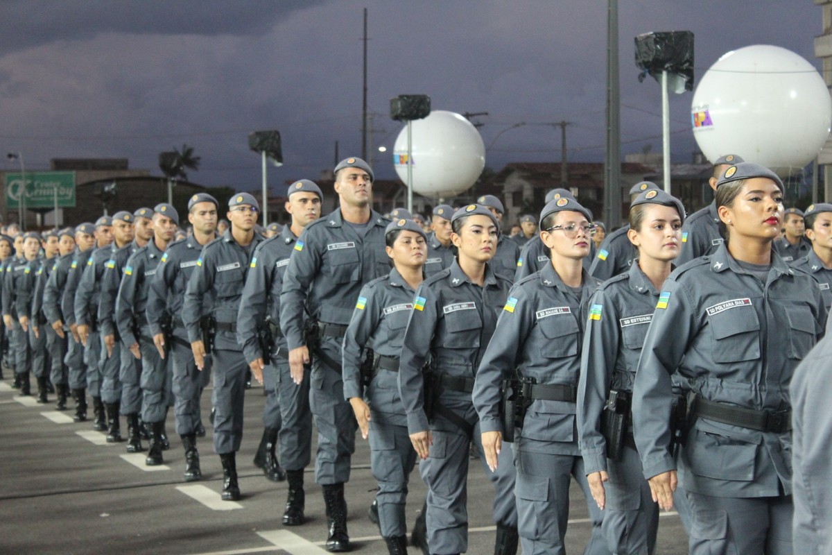 Veja em FOTOS como foi a formatura dos 531 novos soldados da Polícia ...