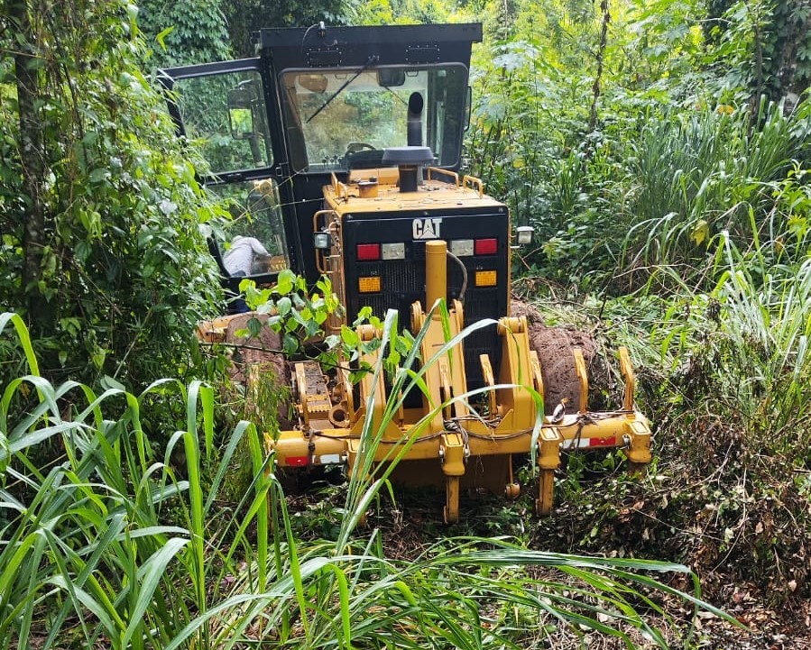 Atolada na lama: Guarda recupera máquina agrícola avaliada em R$ 600 mil furtada em área rural de Piracicaba