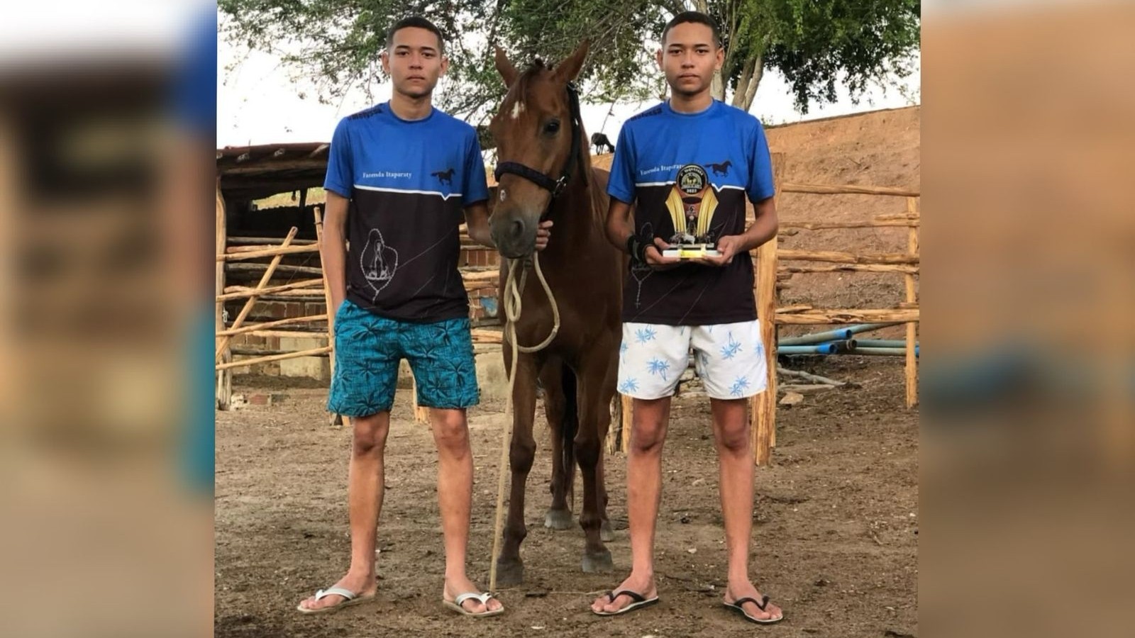 Irmãos gêmeos são mortos a tiros durante vaquejada no interior do Ceará