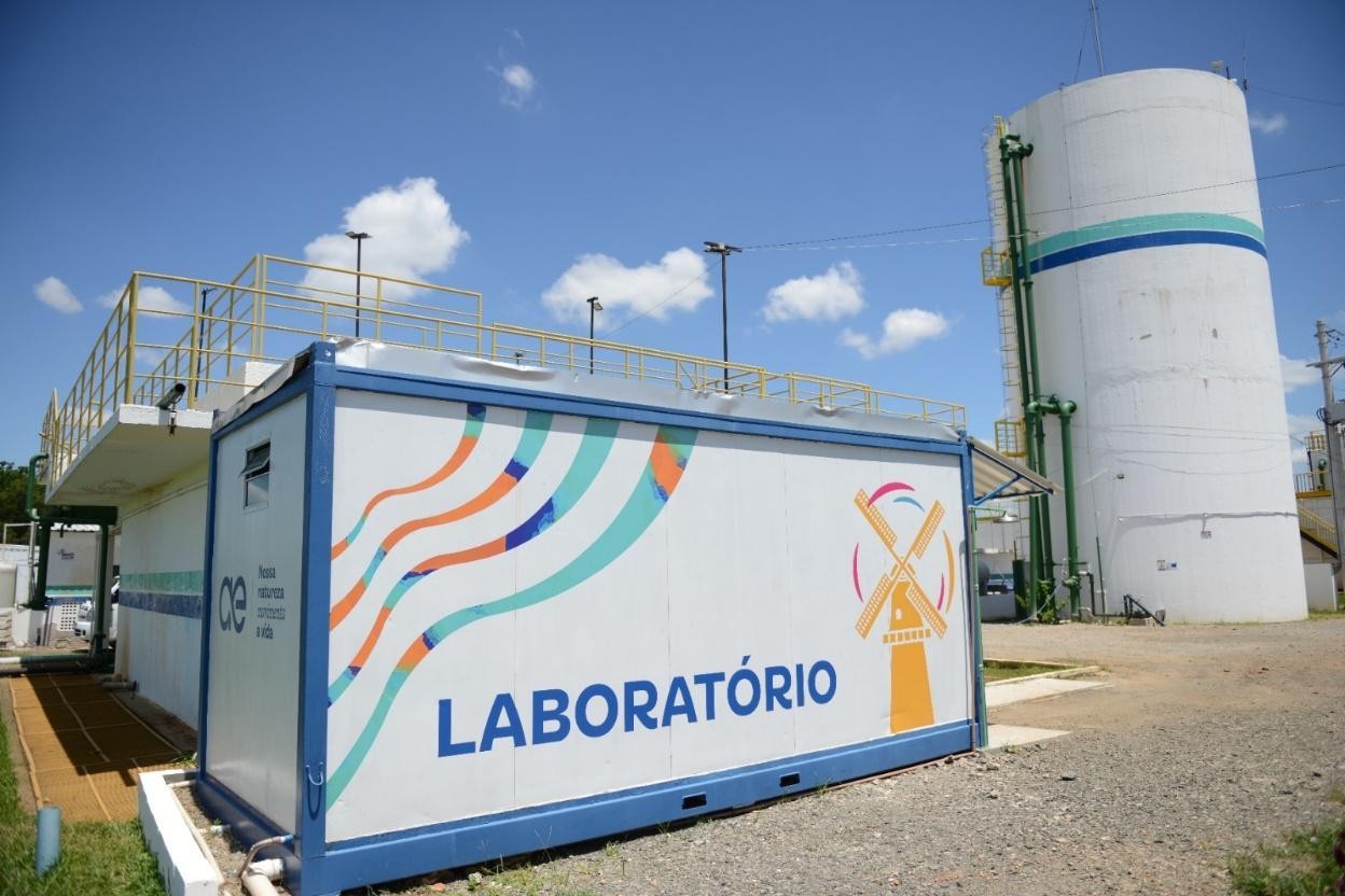 Água tratada fornecida em Holambra atende rigorosos padrões de potabilidade