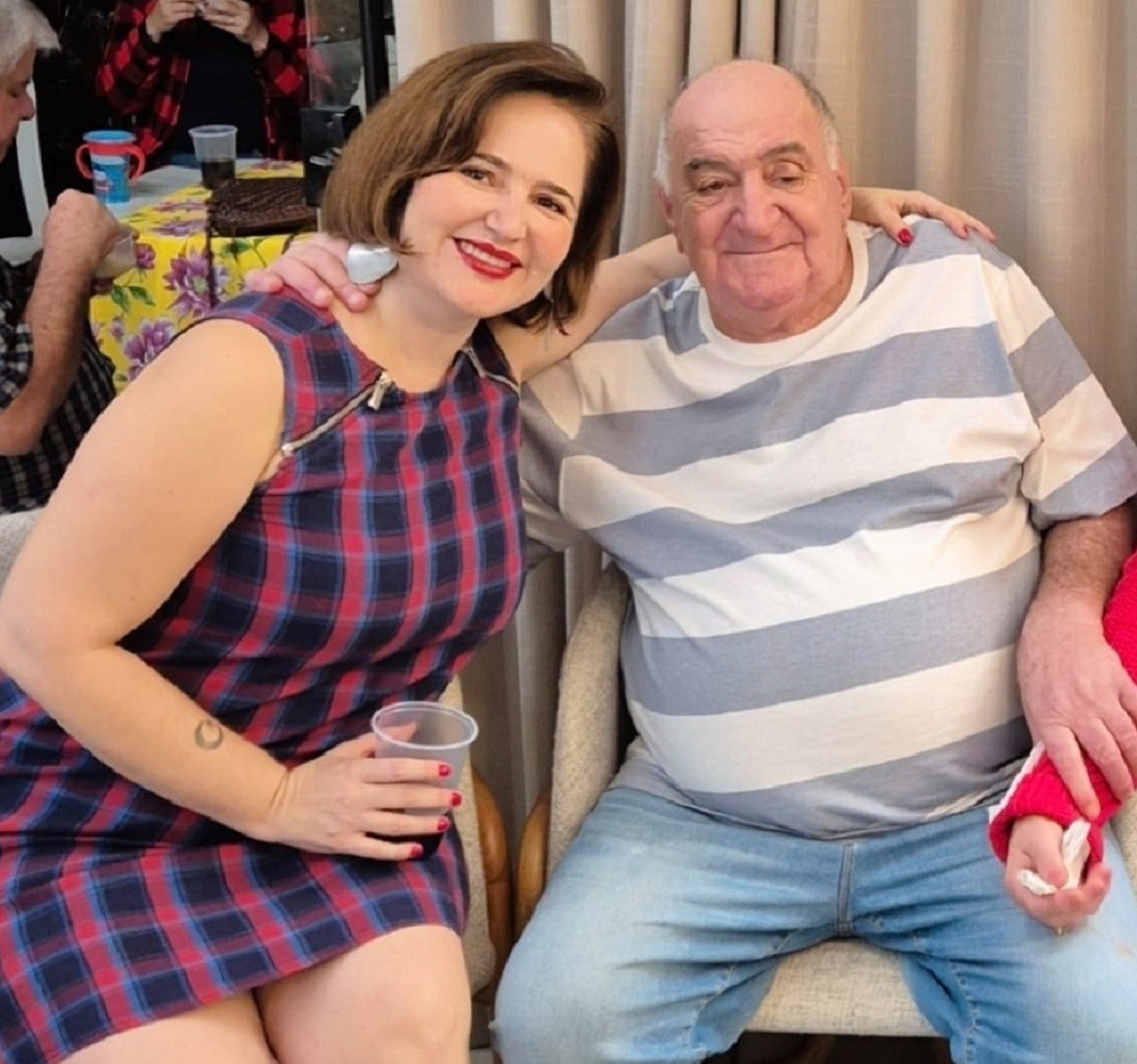 Paciente com suspeita de embolia pulmonar e AVC espera há três dias por leito em Campo Grande