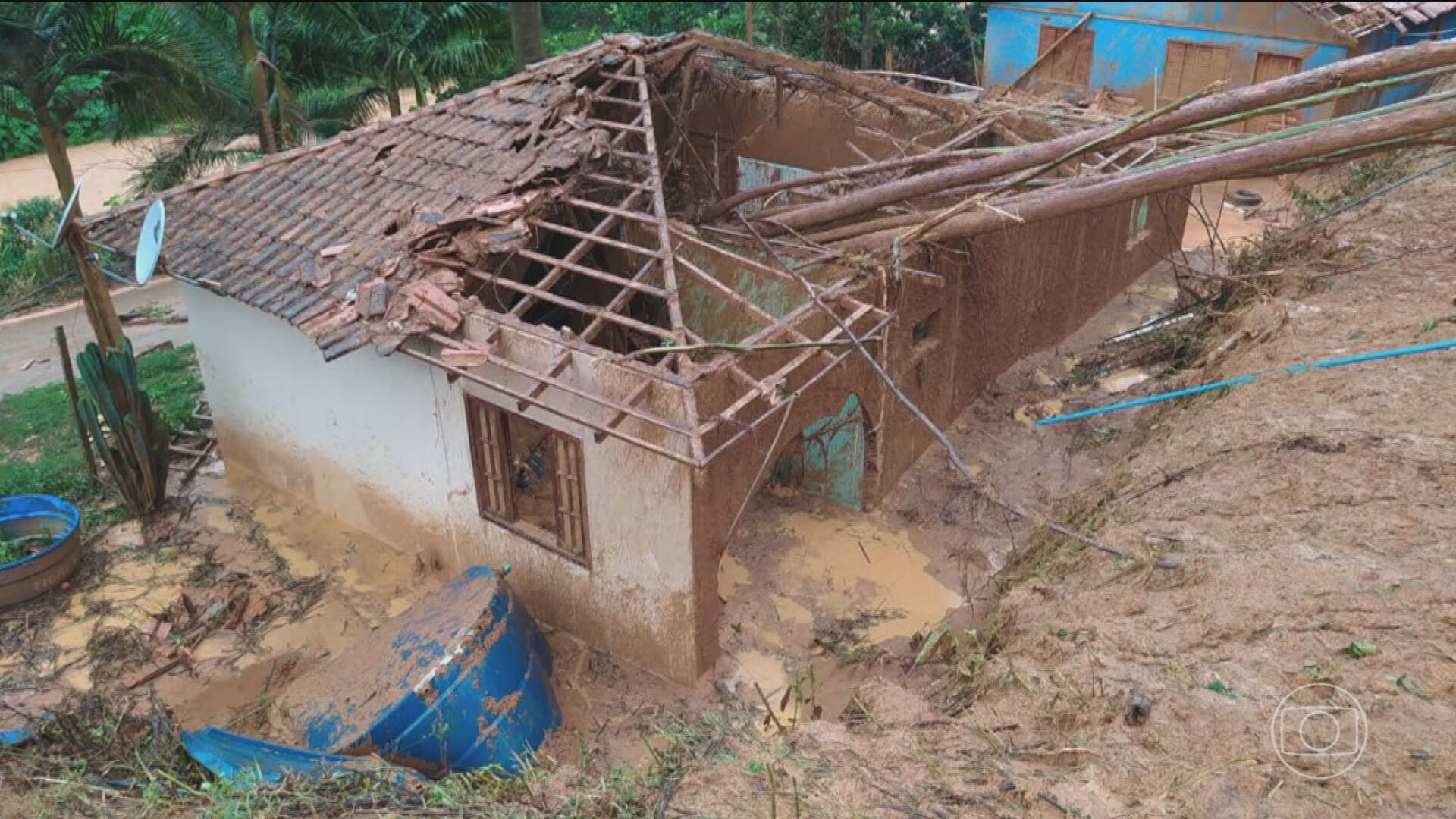 Chuvas afetam moradores do Espírito Santo