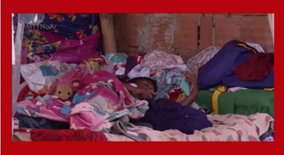150 adultos e crianças vivendo em situação de calamidade pública desde 2020 — Foto: TV Centro América