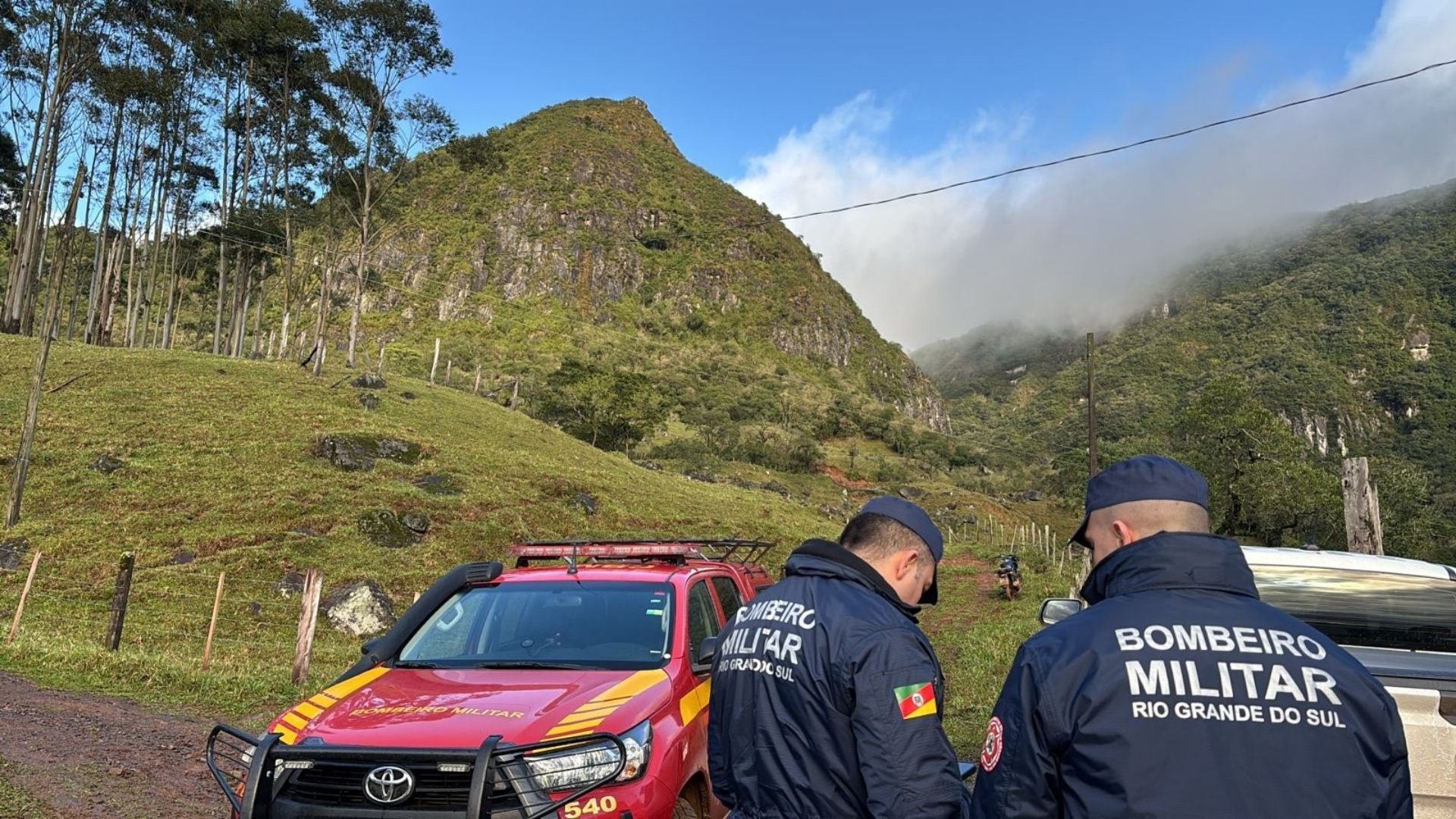 O que já se sabe sobre o desaparecimento de quatro turistas em cânion do RS; bombeiros fazem buscas