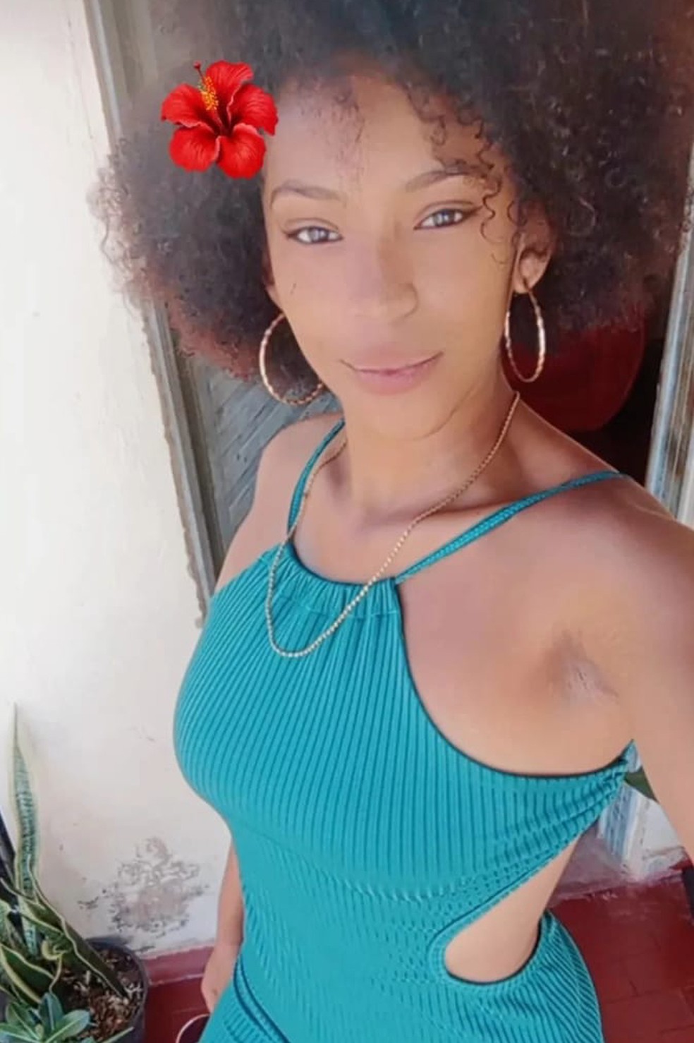 Jhulia Glezia Souza Neres, de 18 anos — Foto: Reprodução