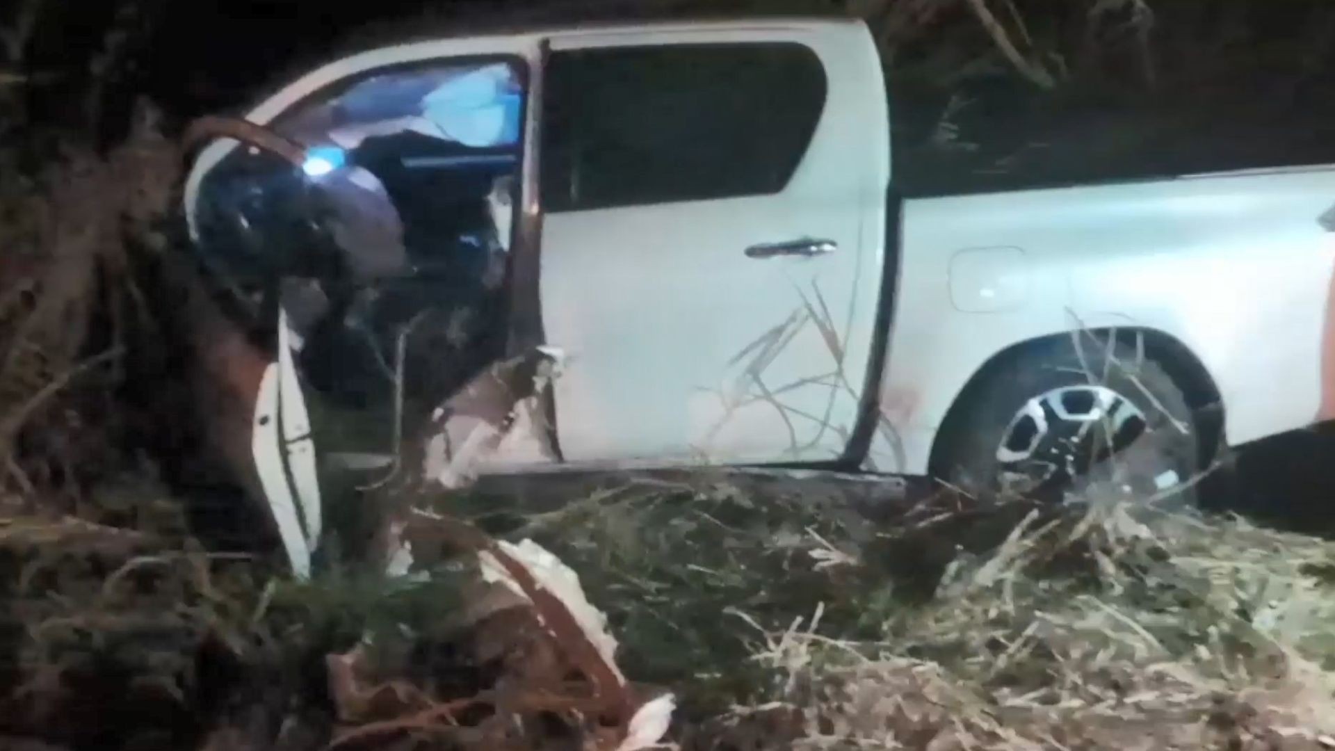 Motorista morre e 8 pessoas ficam feridas em acidente entre 3 carros no ES