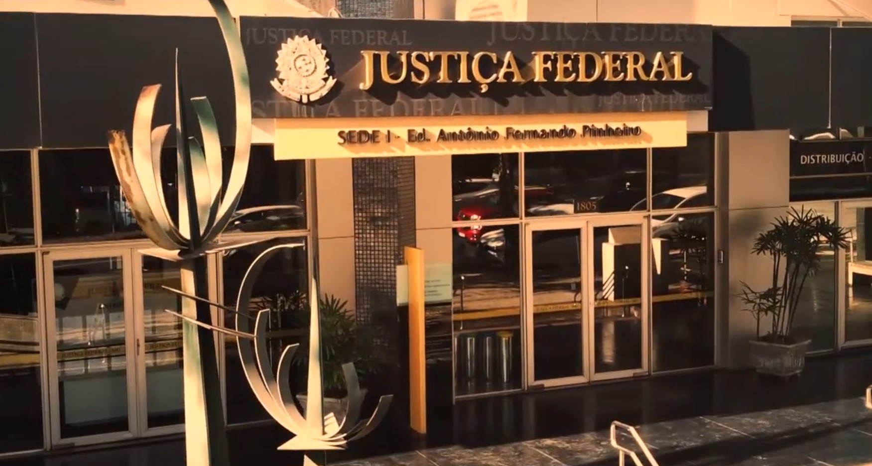 Polícia Federal realiza operação contra fraudes previdenciárias em MG