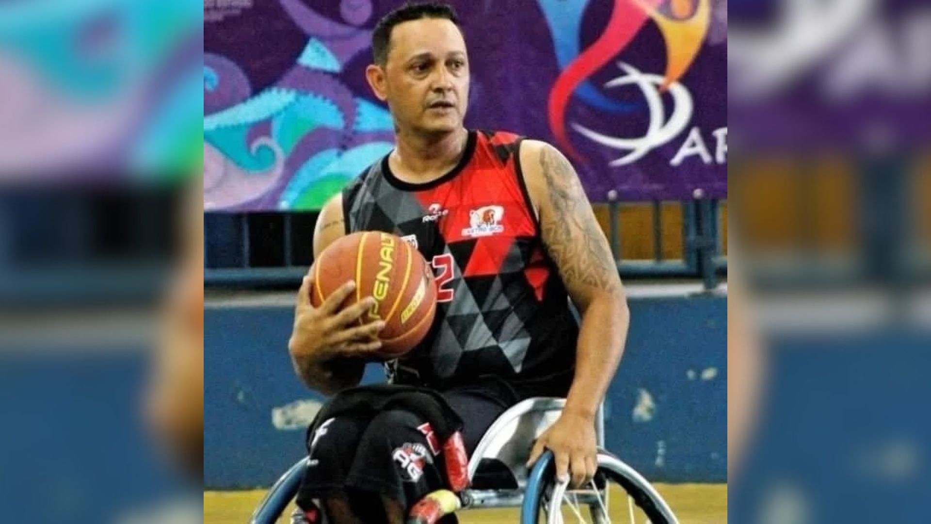 Campeão brasileiro de paratletismo e jogador de basquete: quem é o paratleta cadeirante que denunciou motorista de aplicativo que arrancou com o carro