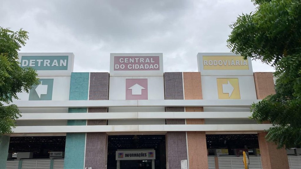 Falta de energia afeta funcionamento do Terminal Rodoviário em Mossoró — Foto: Pedro Hugo / Inter TV Costa Branca