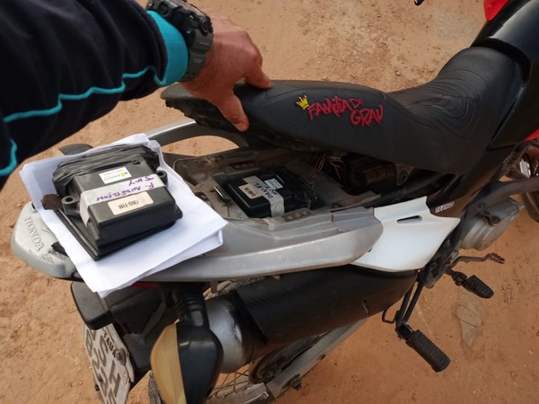 Moto 'espiã' usa câmera 360° para fiscalizar trânsito em Taubaté