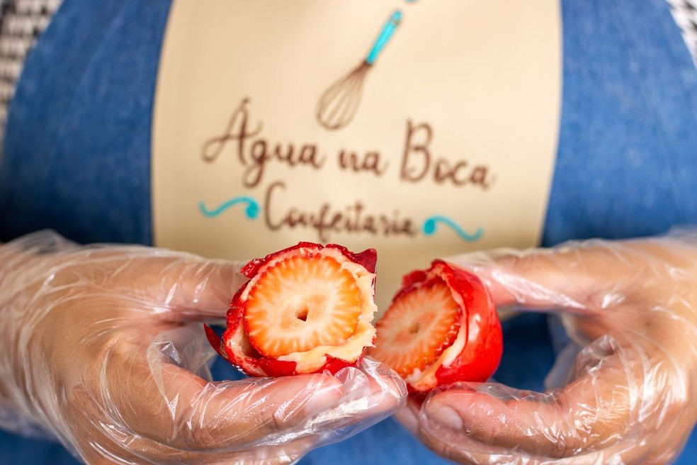 Morango do Amor - Divinópolis - Doce com brigadeiro de ninho e morango — Foto: Carol Moraes/Divulgação