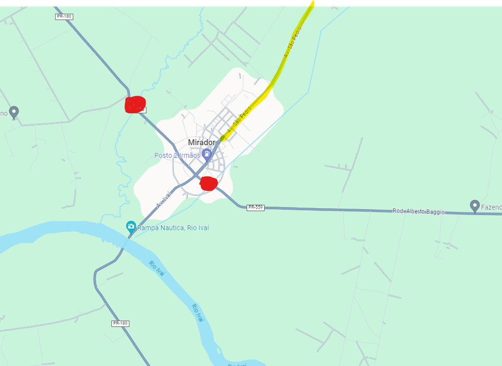 Mapa mostra dois pontos de bloqueio e, em amarelo, estrada liberada — Foto: Google Maps/reprodução