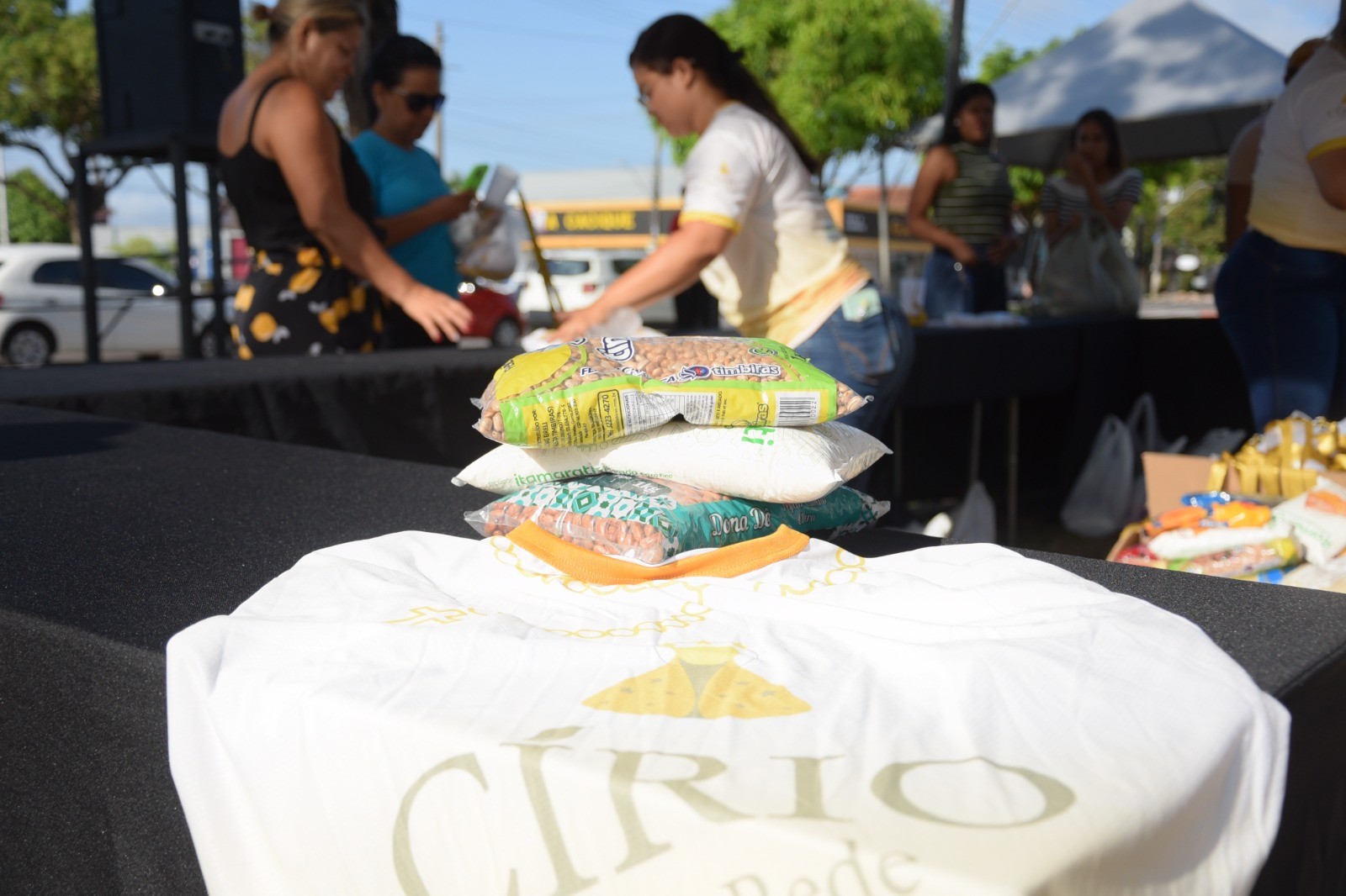 Círio na Rede: solidariedade ganha espaço com troca de alimentos em Macapá